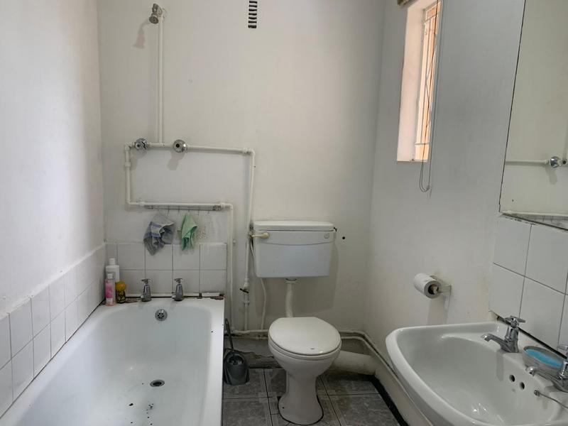 3 Bedroom Property for Sale in Mitchells Plain Central Western Cape